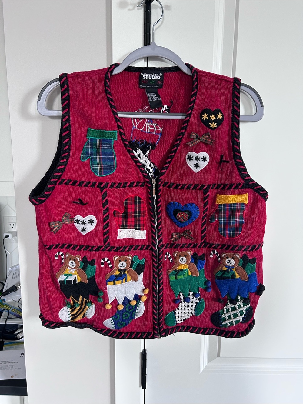 Vintage Designers Originals Studio Holiday Ugly Christmas Sweater Vest Ho Ho Ho